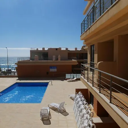 Areia Branca 29 公寓 *